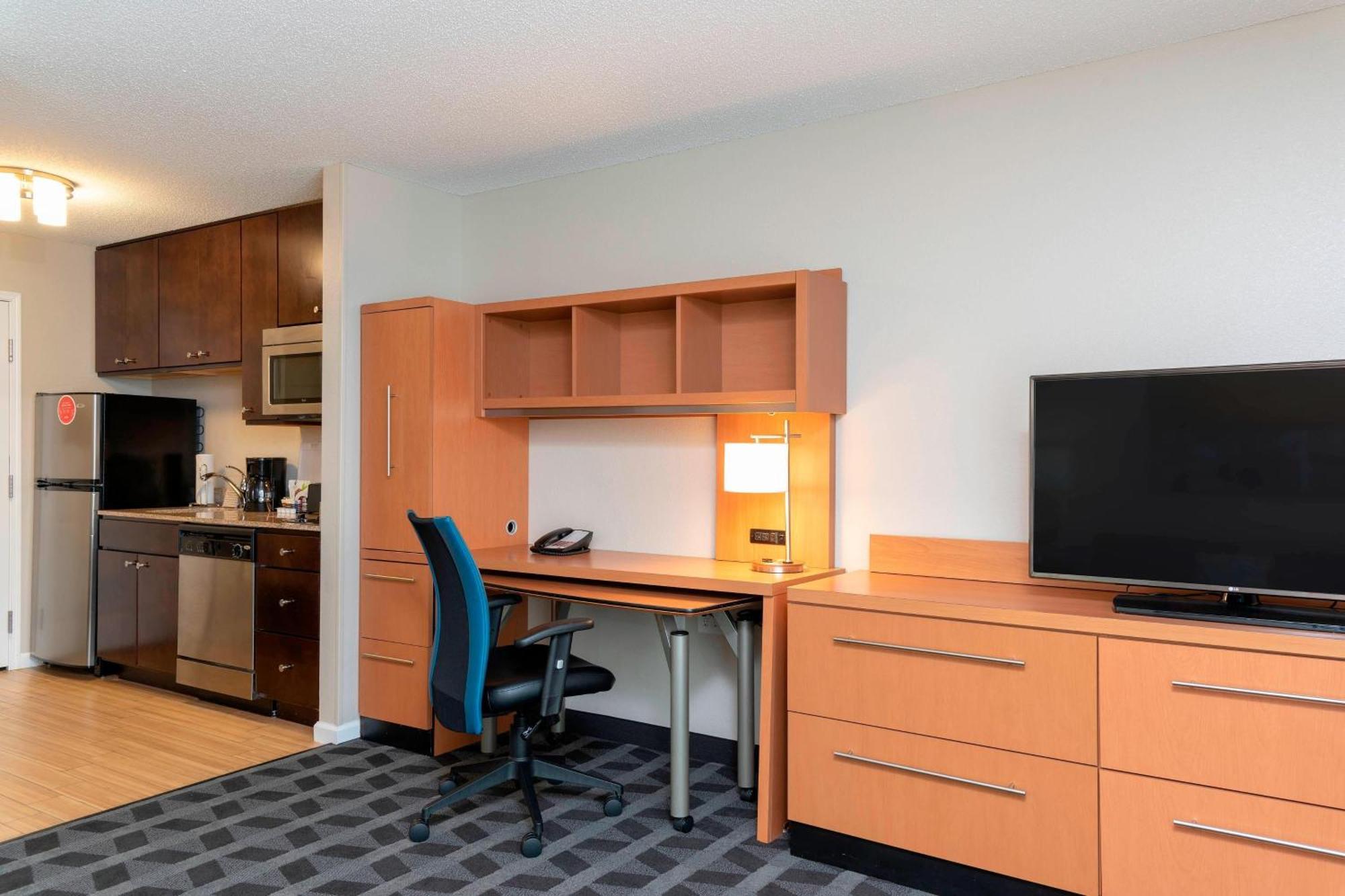 Towneplace Suites Fort Wayne North Exterior foto