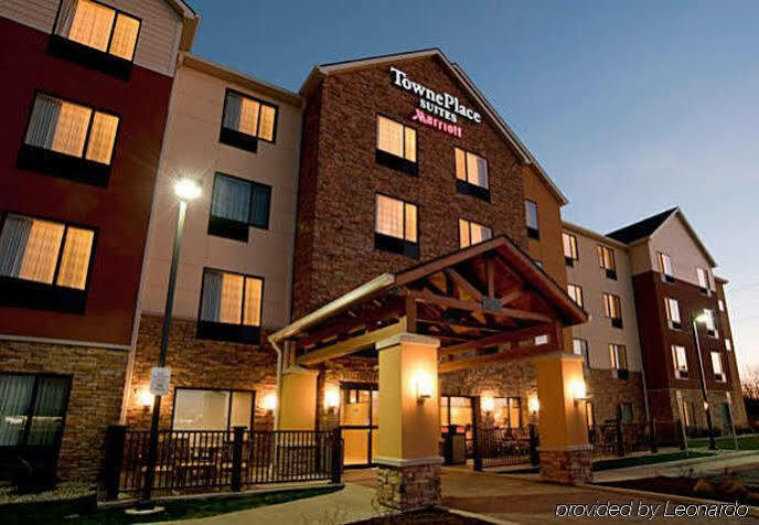Towneplace Suites Fort Wayne North Exterior foto